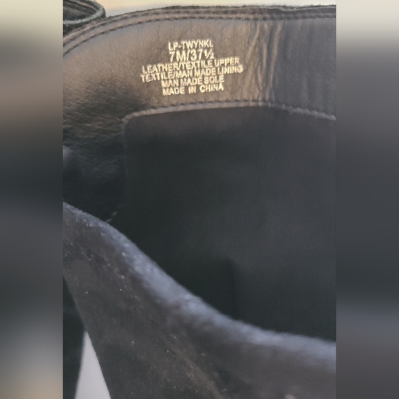 NWOT Lucky Brand black leather knee high boots. Size 7 - Picture 6 of 9